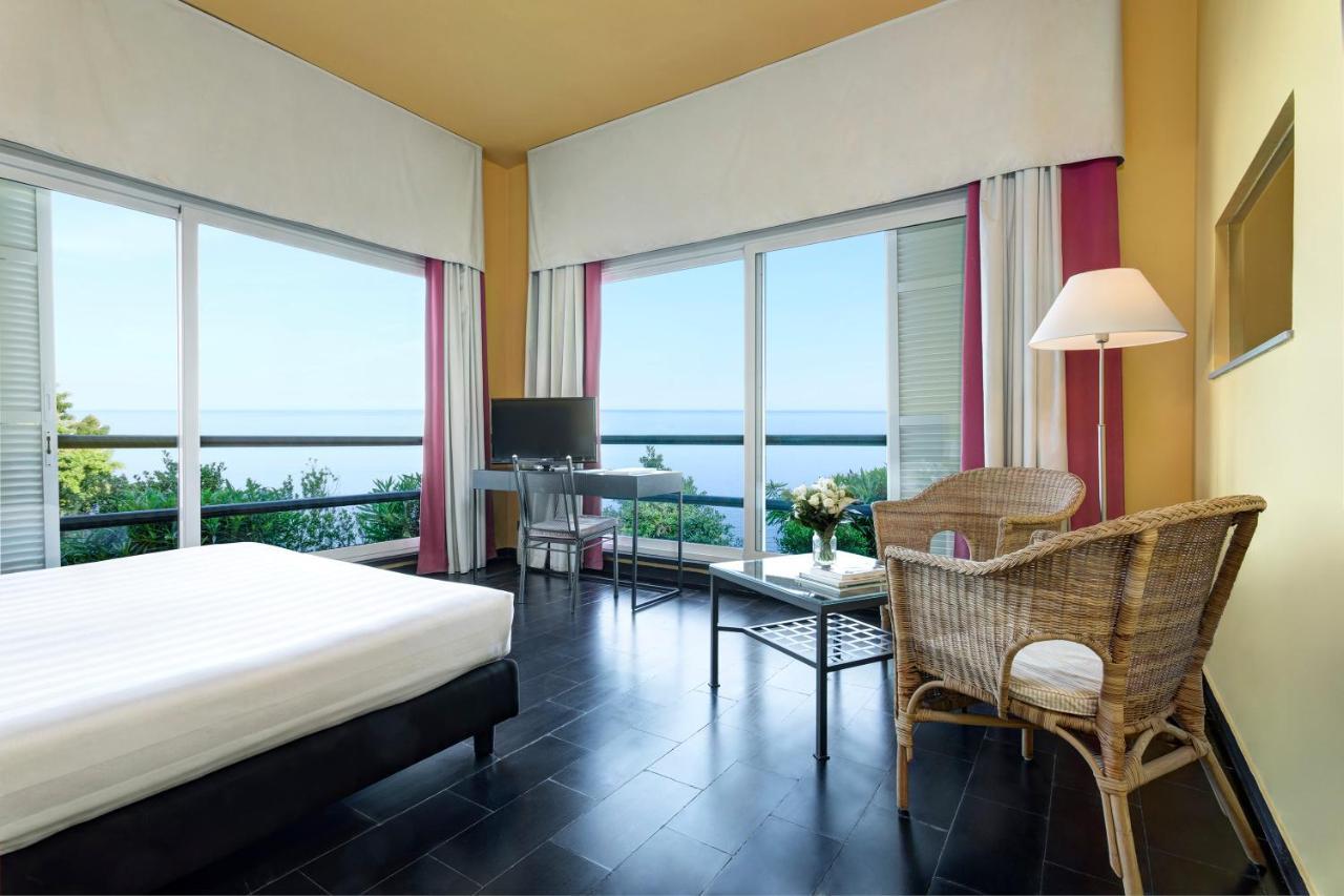 Punta San Martino Hotel Arenzano Ngoại thất bức ảnh